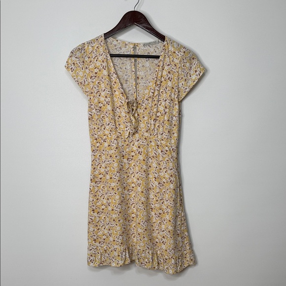 Abercrombie & Fitch Yellow Floral Print Tie Front Mini Dress Size Small - Picture 3 of 9